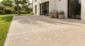 Terrasse béton désactivé : guide complet pour faire votre choix
